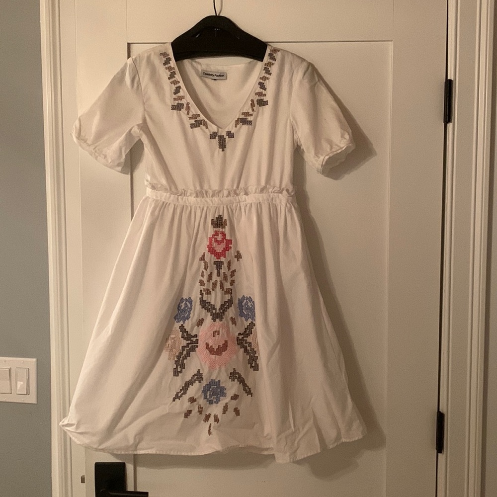 Vintage Embroidered cotton dress